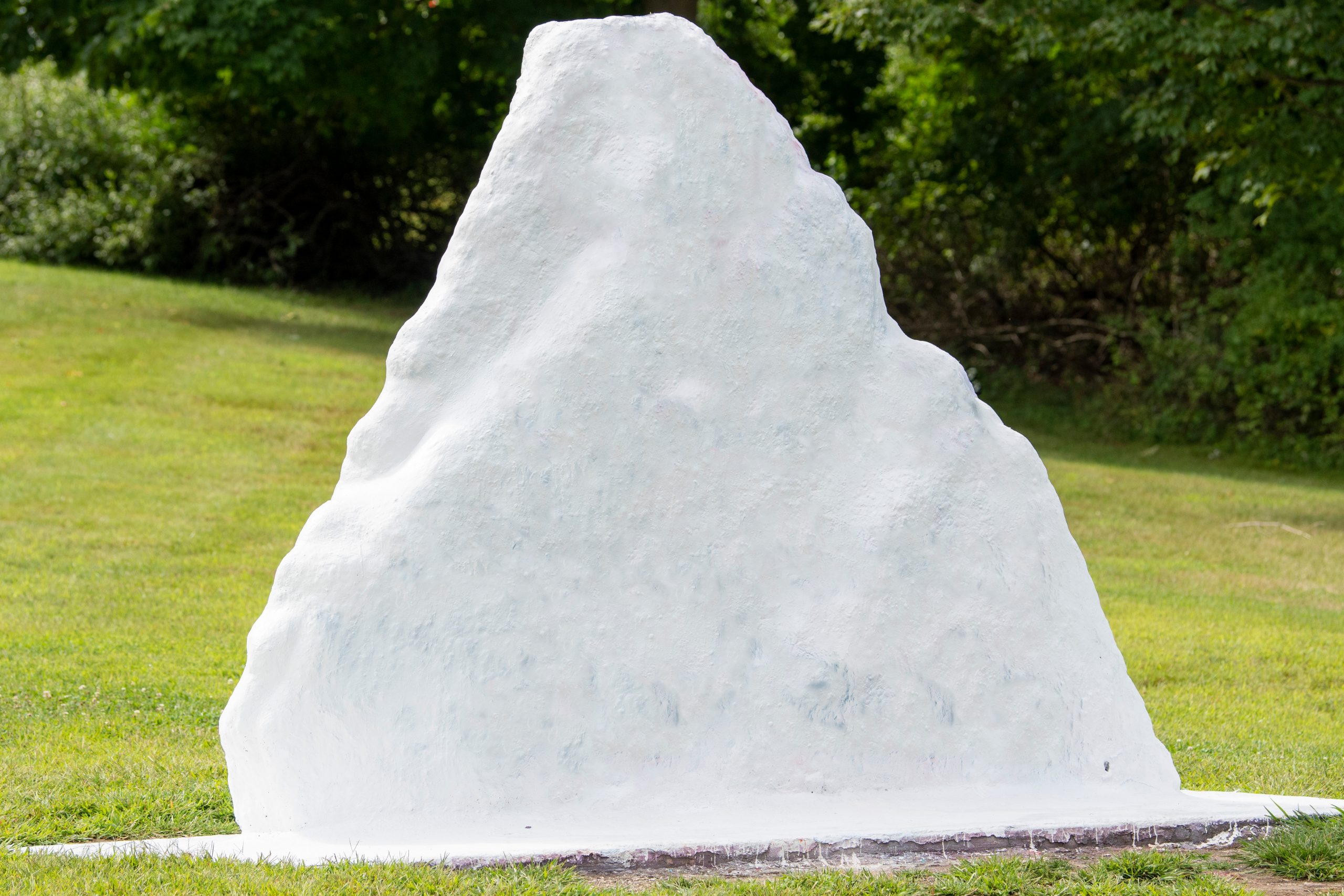 Paint the Spirit Rock UConn Senior